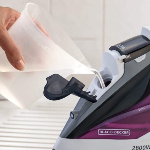 ⁦Black & Decker Steam Iron X2250 , 2800W , Digital⁩ - الصورة ⁦4⁩