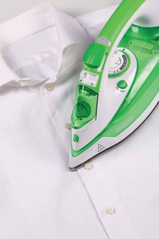Kenwood Steam Iron STP70 , 2600W - Image 4