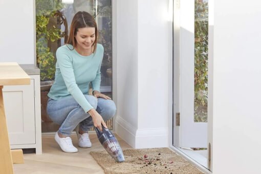 Black & Decker Stick Vacuum Cleaner SVB520JW , 18 Volt , 2in1 - Image 9
