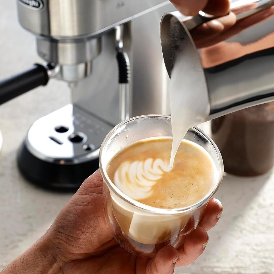 DeLonghi Espresso Machine Dedica Style EC885M , 15BAR , Silver - Image 7