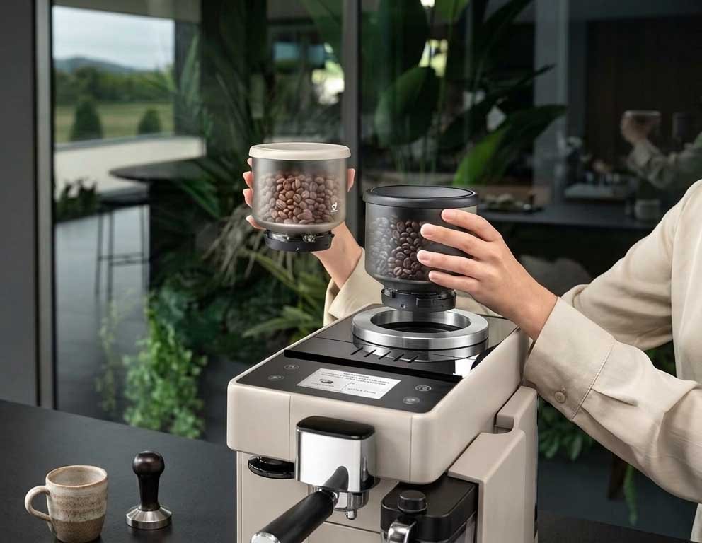 DeLonghi Espresso Machine Rivelia LatteCrema EXAM440.55.B ,19BAR , Built in Grinder - Image 5
